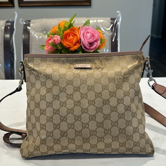 Authentic Gucci crossbody bag - Picture 2 of 16